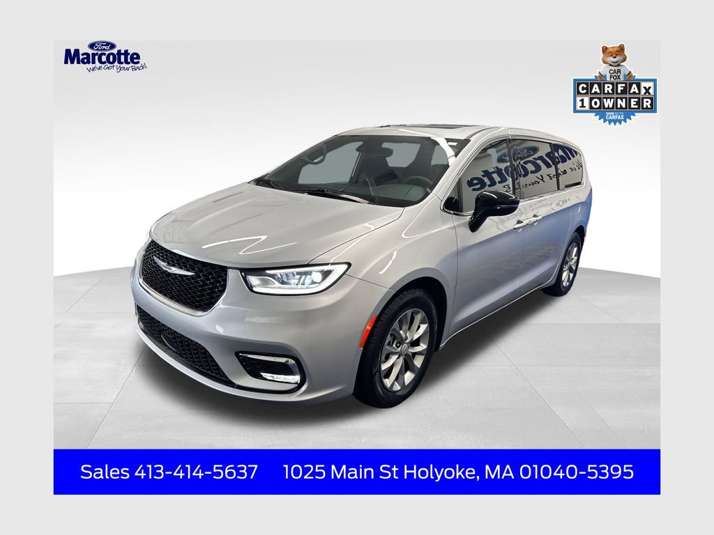 Used 2026 Chrysler Pacifica Limited FWD image 1