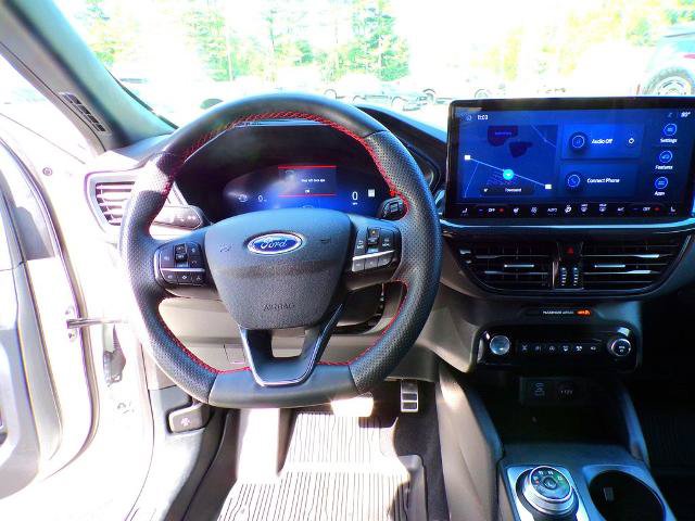 Certified 2023 Ford Escape ST-Line Elite w/ Premium Technology Package AWD/4WD image 17