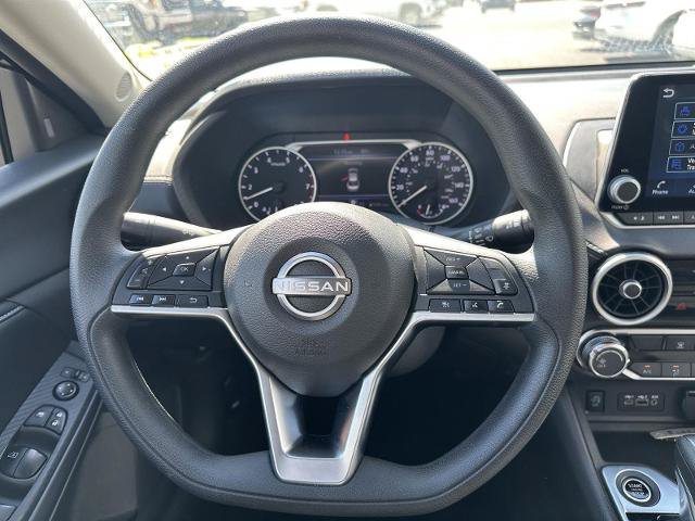 Used 2025 Nissan Sentra SV FWD image 21