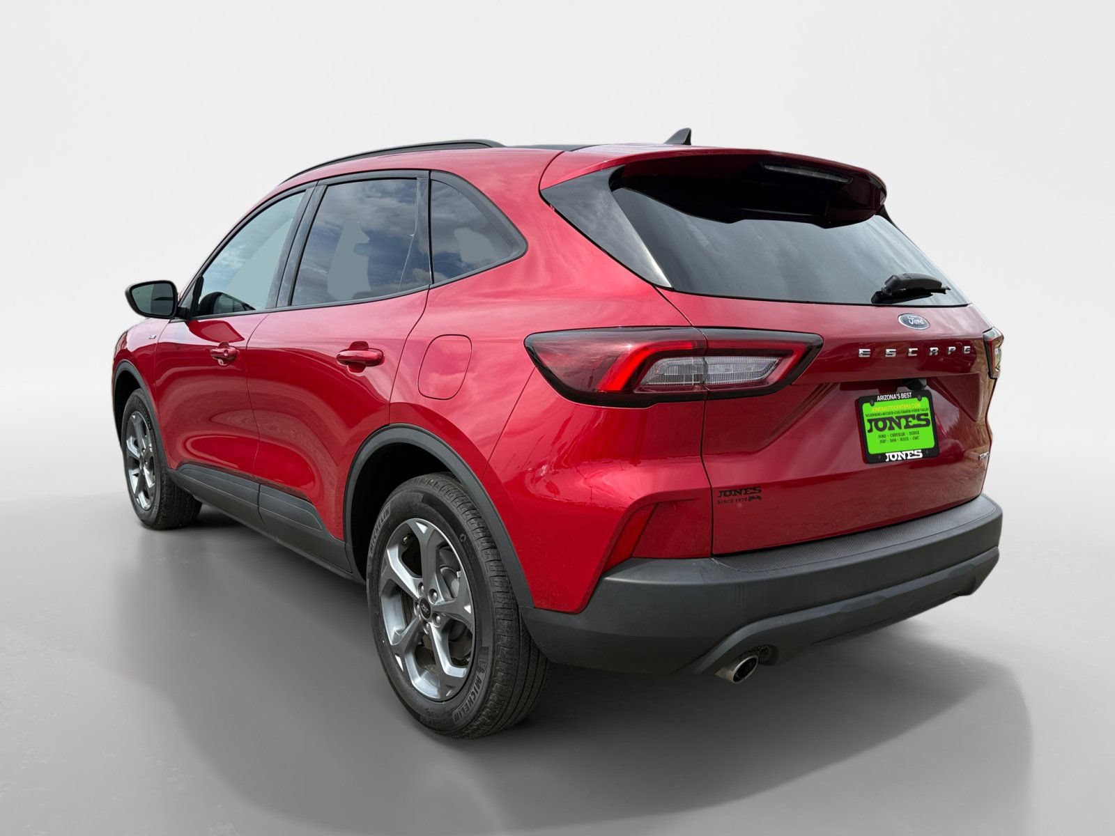 Certified 2025 Ford Escape ST-Line AWD/4WD image 4