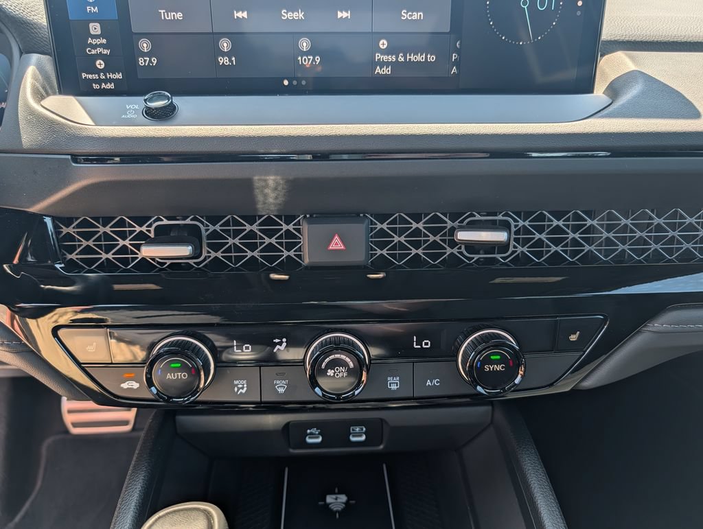 Used 2025 Honda Accord Sport image 12