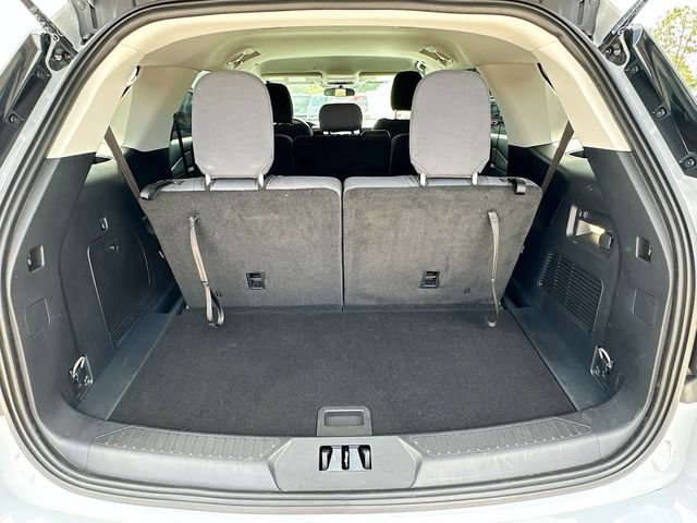 Certified 2026 Ford Explorer Active RWD image 23