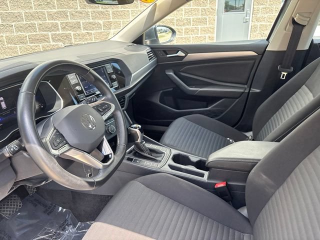 Used 2024 Volkswagen Jetta S FWD image 17