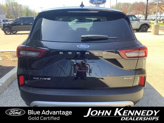 Certified 2025 Ford Escape Active w/ Cold Weather Package AWD/4WD image 4