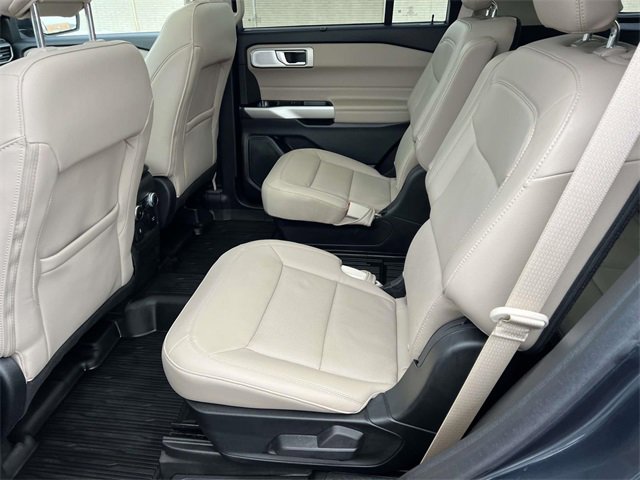 Certified 2023 Ford Explorer Limited w/ Limited Technology Package image 14