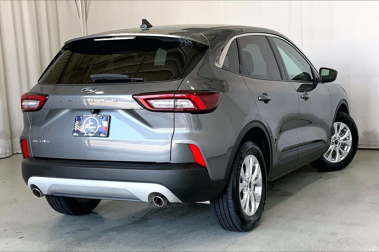 Certified 2024 Ford Escape Active FWD image 12