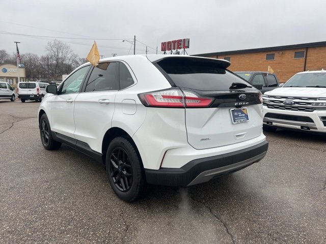 Certified 2022 Ford Edge SEL w/ Convenience Package image 5