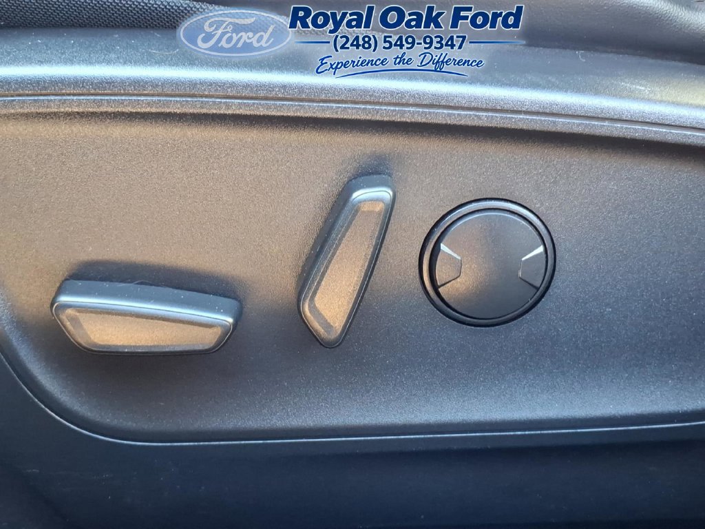 Certified 2024 Ford Escape ST-Line w/ Tech Pack #1 AWD/4WD image 5