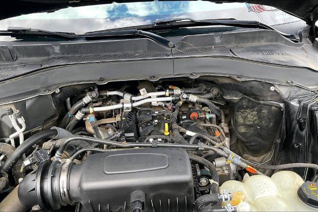 Certified 2022 Ford Explorer XLT w/ Equipment Group 202A RWD image 10