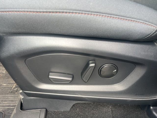 Certified 2025 Ford Explorer Active image 24