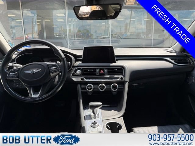 Used 2020 Genesis G70 2.0T w/ Elite Package RWD image 6