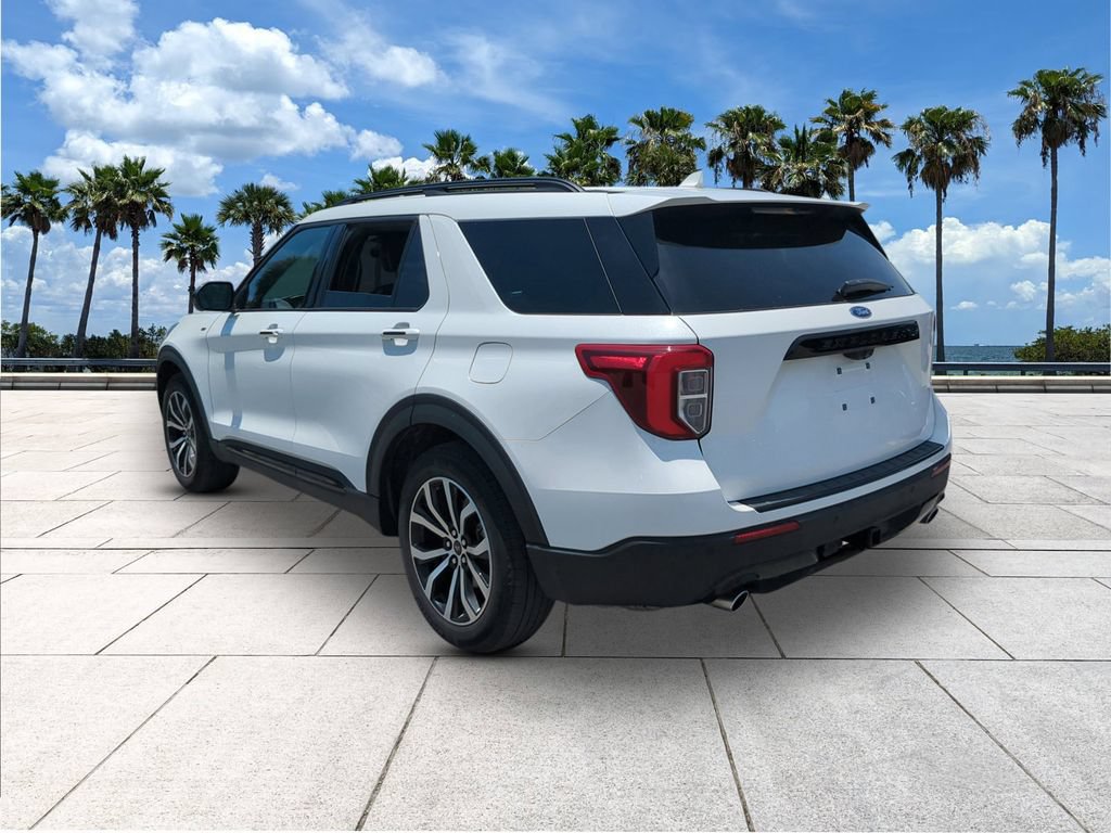 Certified 2023 Ford Explorer ST-Line w/ Class IV Trailer Tow Package RWD image 6