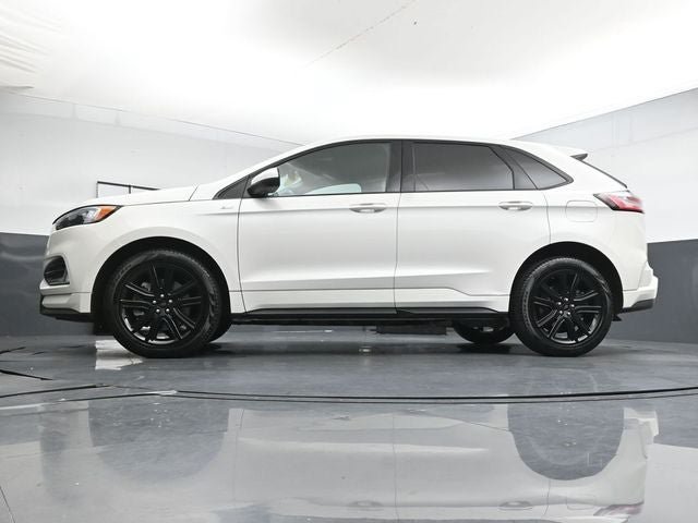Certified 2024 Ford Edge ST-Line w/ Class II Trailer Tow Package AWD/4WD image 30