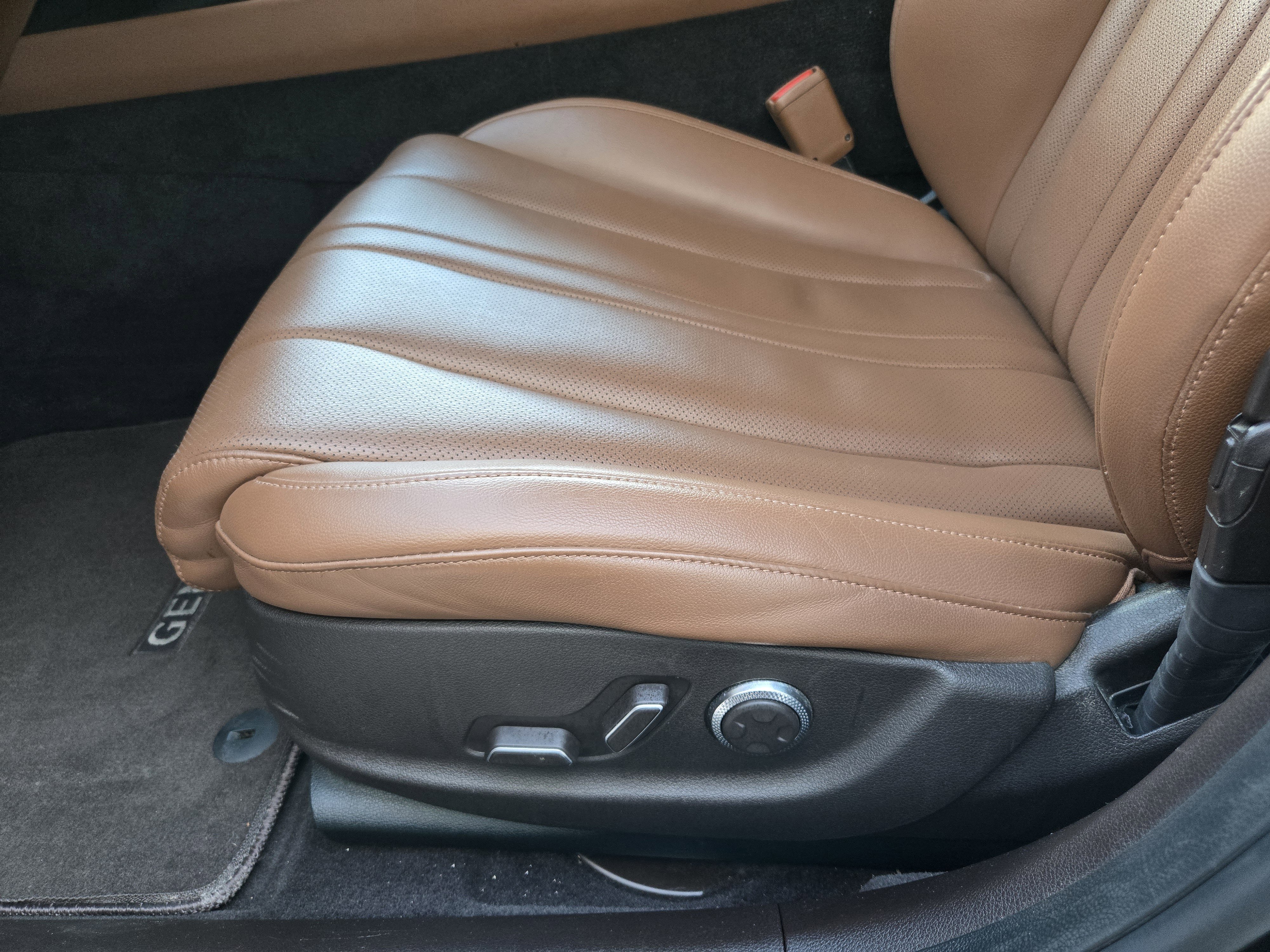 Used 2023 Genesis G80 2.5T image 18