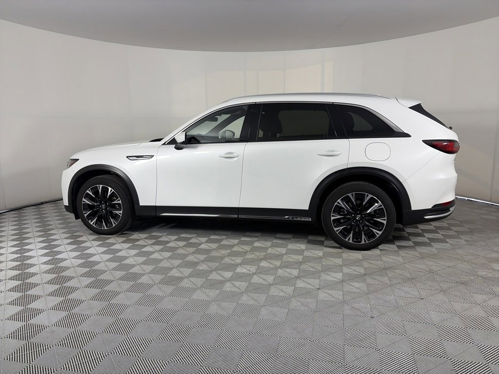 Used 2025 MAZDA CX-90 Plug-In Hybrid w/ Premium Plus image 2