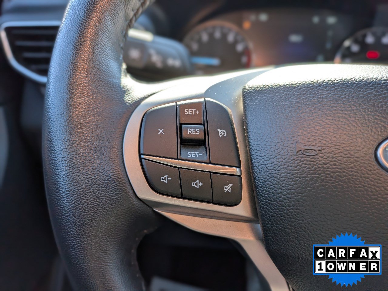 Certified 2023 Ford Explorer XLT w/ Equipment Group 202A AWD/4WD image 29