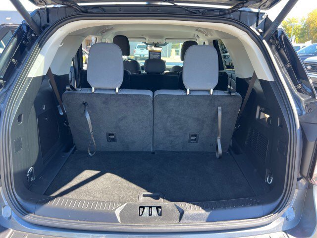 Certified 2026 Ford Explorer Active AWD/4WD image 25