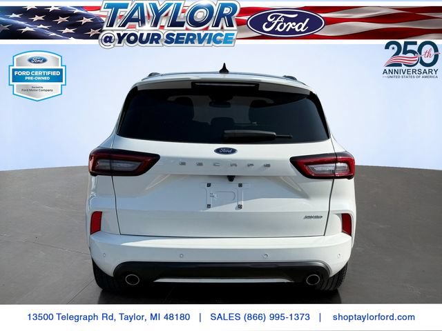 Certified 2024 Ford Escape ST-Line Elite AWD/4WD image 4