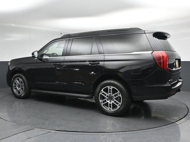 Certified 2025 Ford Expedition Active AWD/4WD image 5