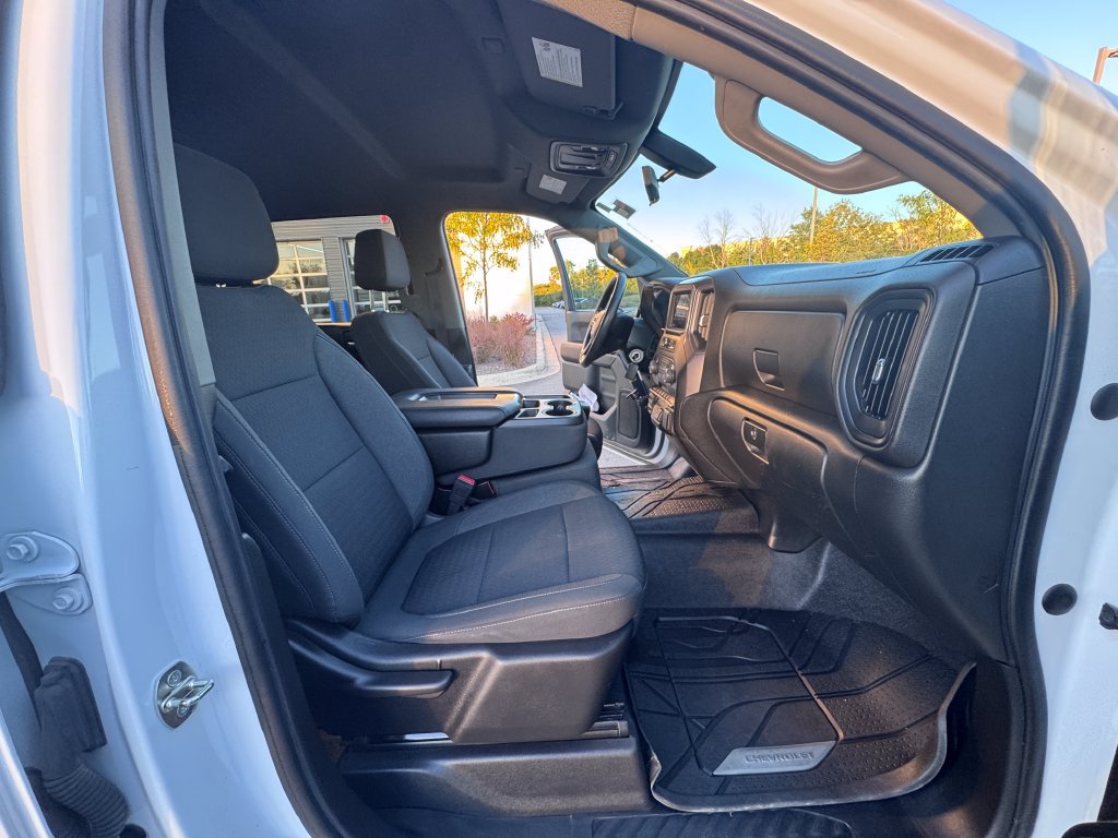 Used 2022 Chevrolet Silverado 1500 Custom w/ Rally Edition AWD/4WD image 26