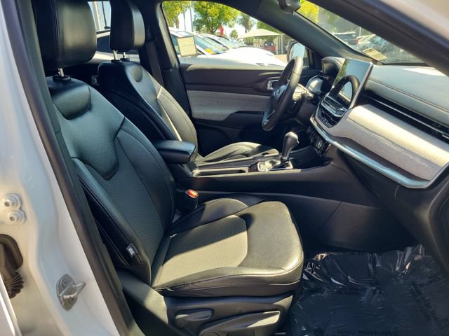 Used 2024 Jeep Compass Latitude AWD/4WD image 14