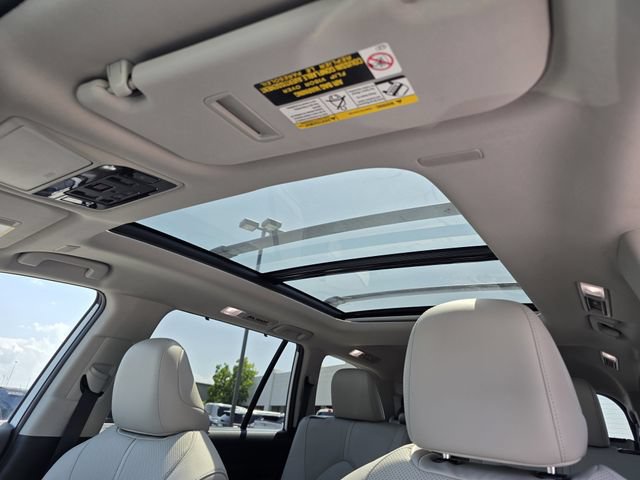 Used 2024 Toyota Grand Highlander FWD image 25