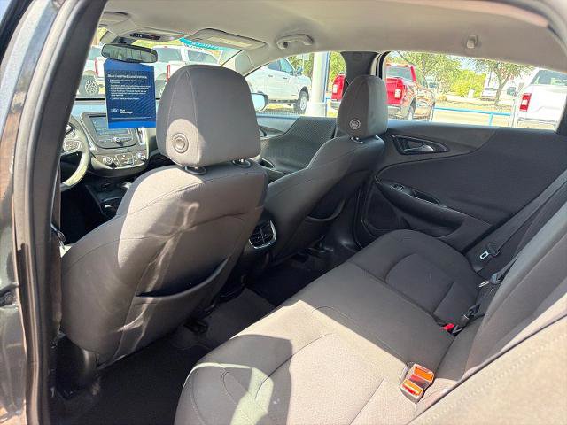 Used 2018 Chevrolet Malibu LT FWD image 29