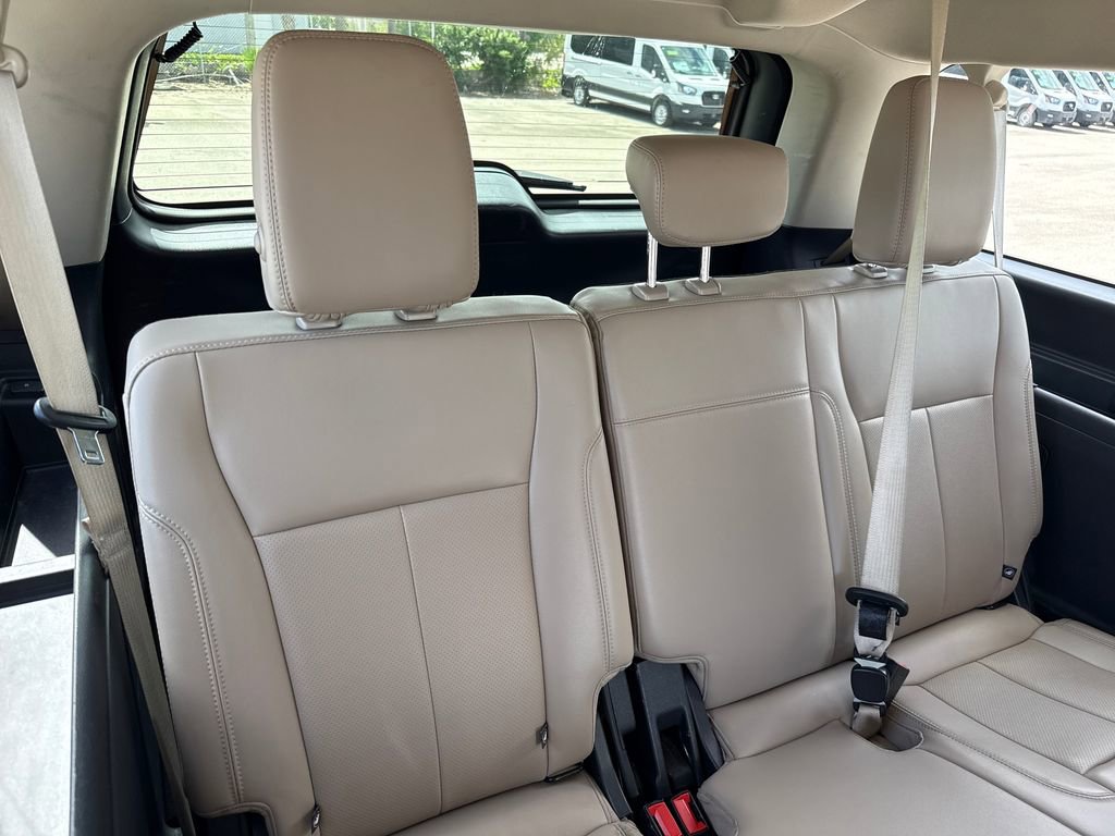 Certified 2024 Ford Expedition Max XLT image 29