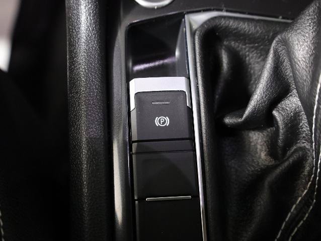 Used 2022 Volkswagen Tiguan SE AWD/4WD image 23