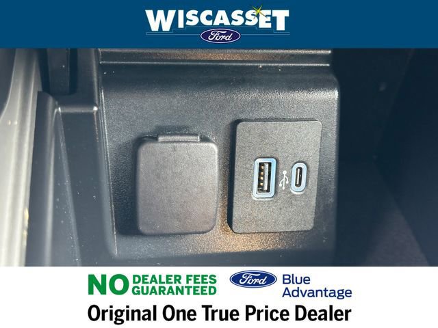 Certified 2023 Ford Explorer XLT w/ Equipment Group 202A image 21