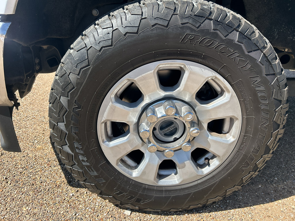 Certified 2024 Ford F250 XLT w/ FX4 Off-Road Package AWD/4WD image 11