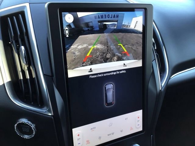 Certified 2022 Ford Edge Titanium w/ Equipment Group 301A AWD/4WD image 17