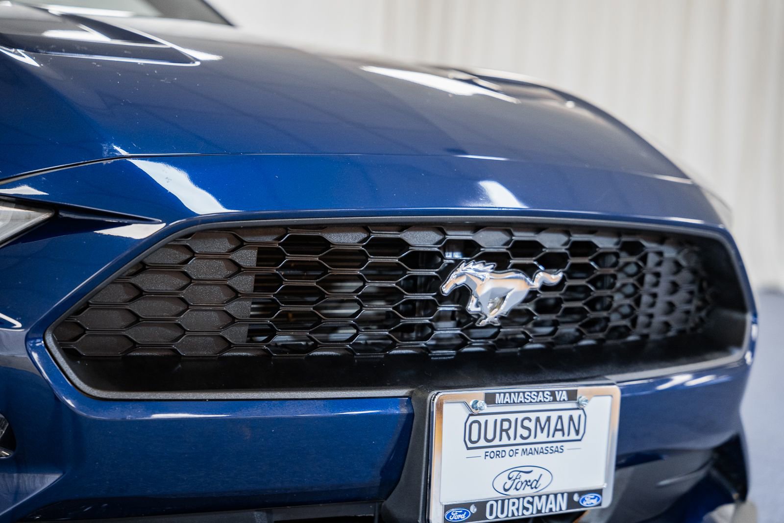 Certified 2019 Ford Mustang Coupe image 7