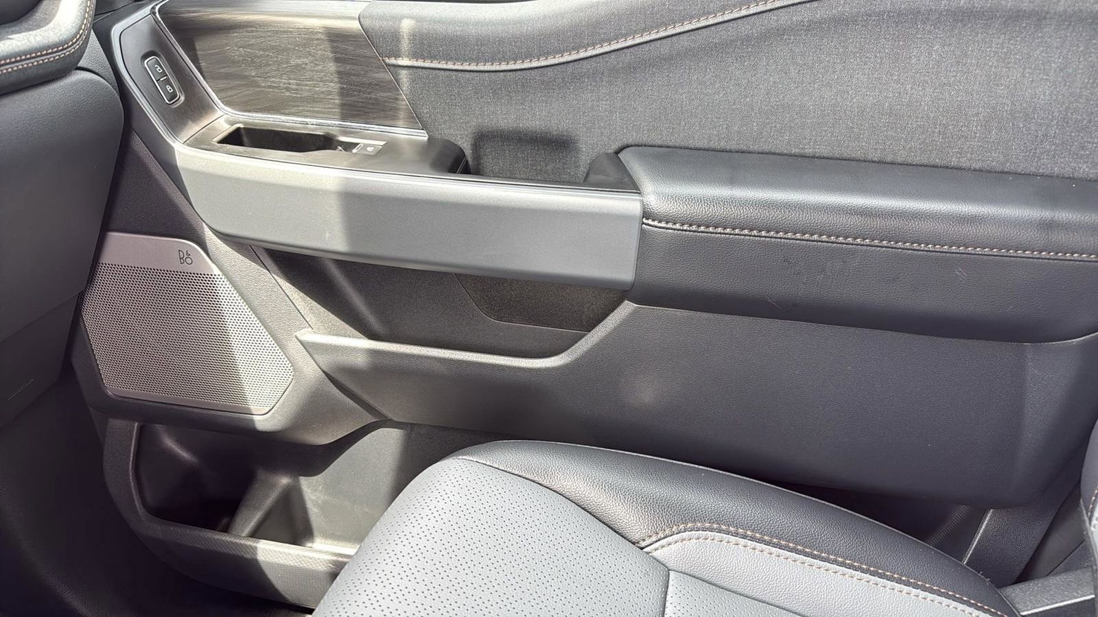 Certified 2024 Ford F150 Lightning Lariat image 24