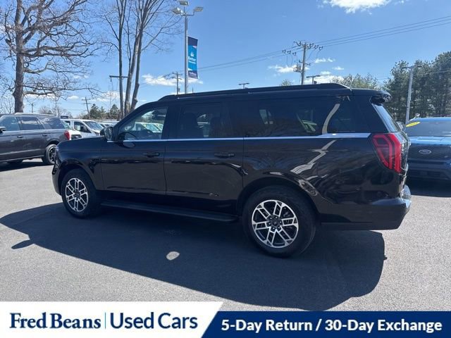 Certified 2025 Ford Expedition Max Active AWD/4WD image 3