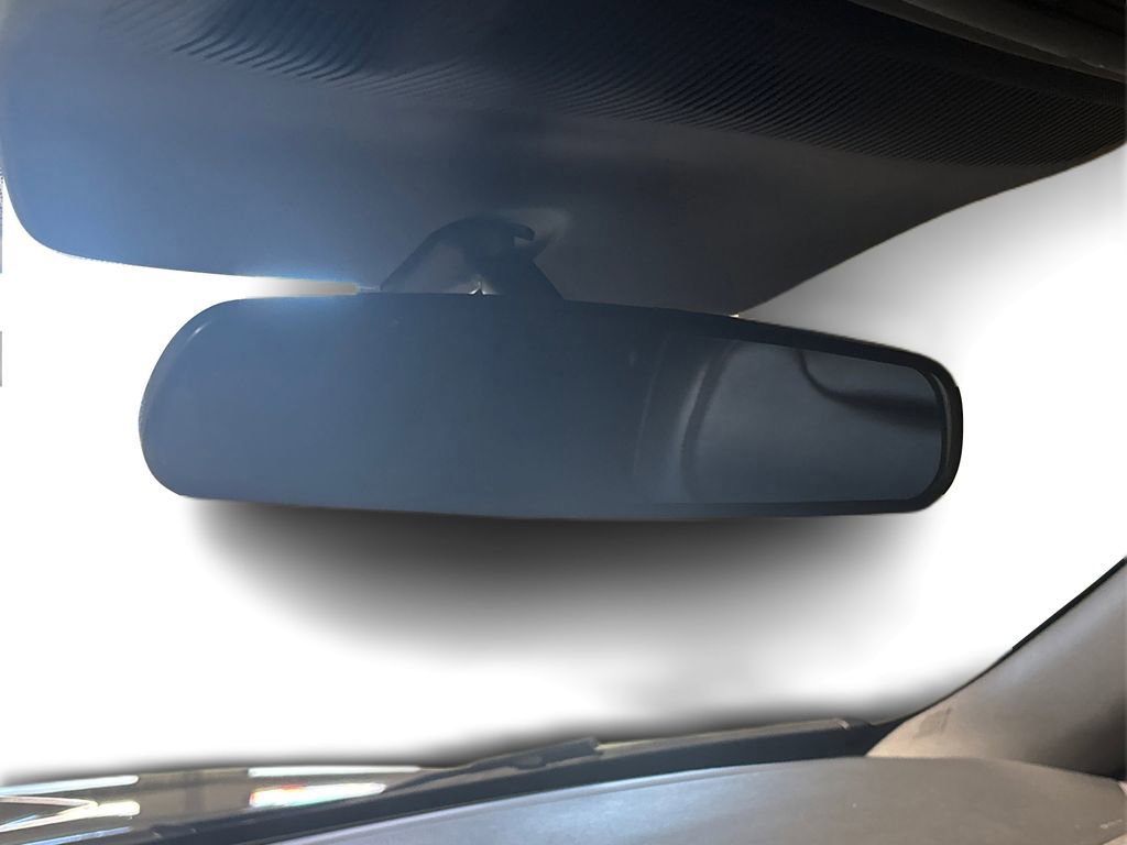 Certified 2025 Ford Explorer ST-Line w/ ST-Line Street Pack image 27