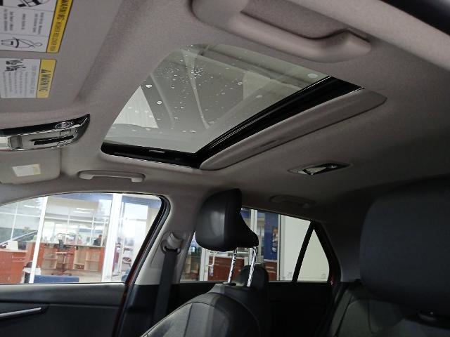 Used 2023 Kia Niro SX image 17