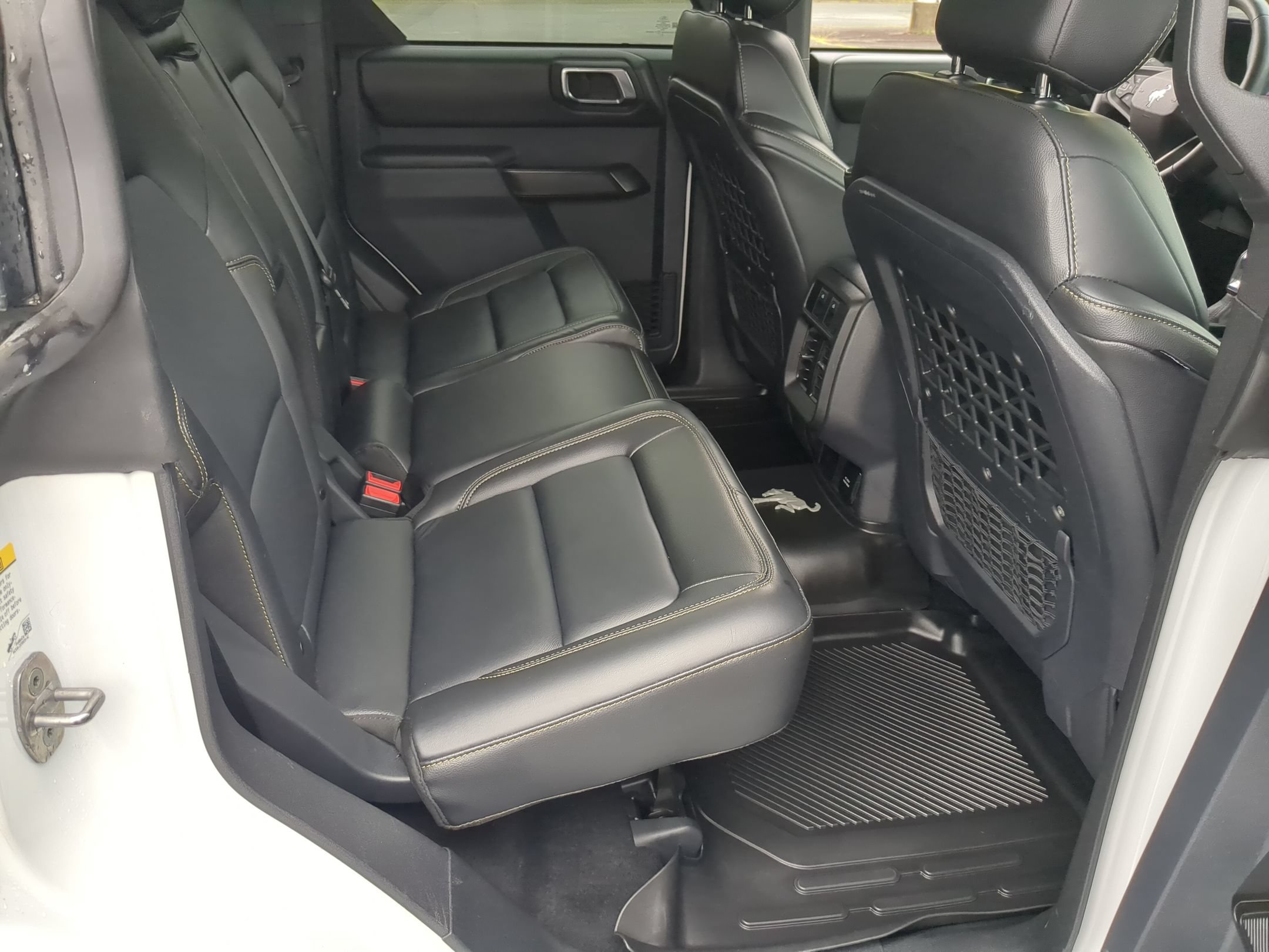 Certified 2025 Ford Bronco Badlands AWD/4WD image 34