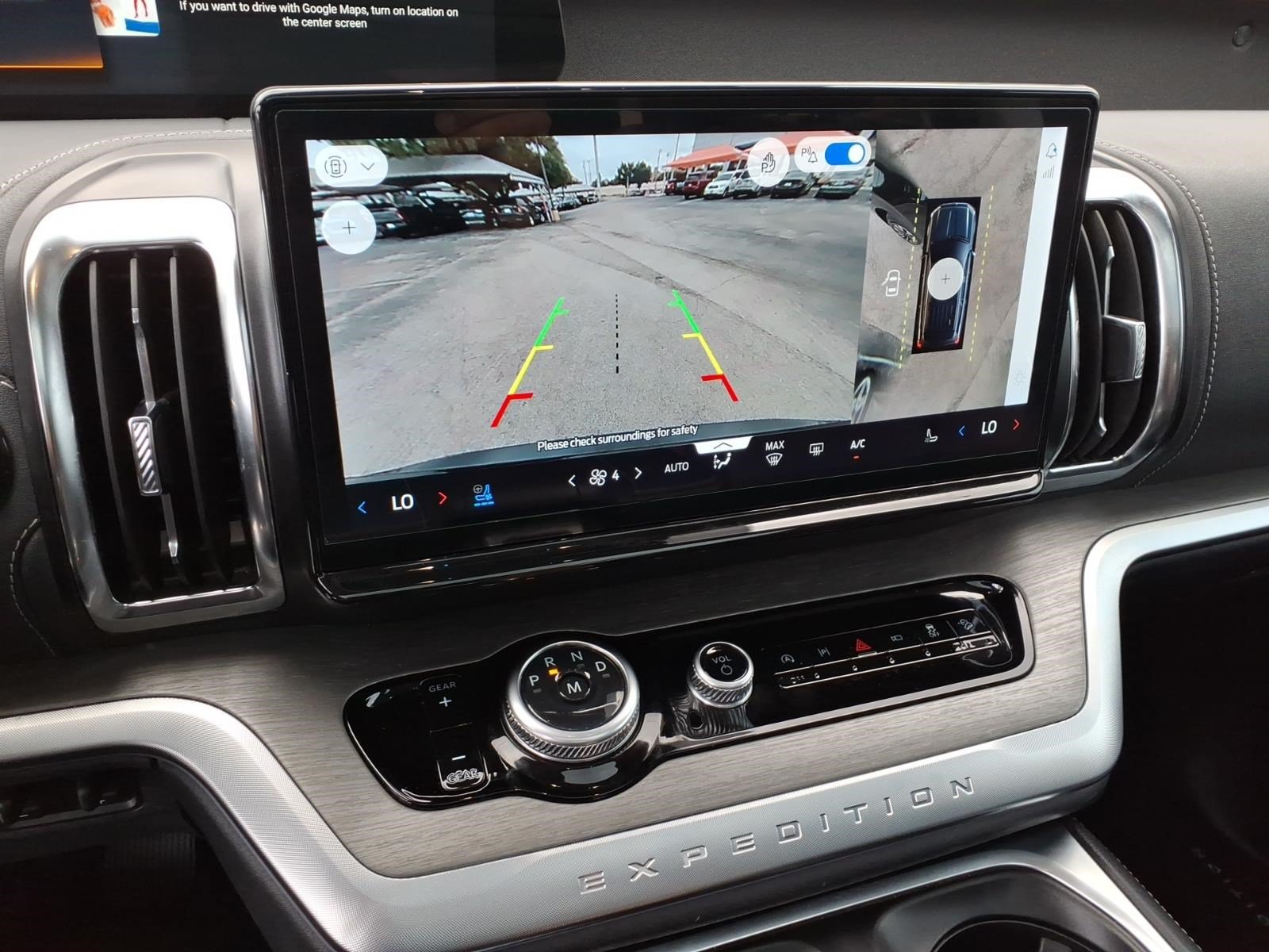 Certified 2025 Ford Expedition Max Platinum w/ Driver's Package AWD/4WD image 24