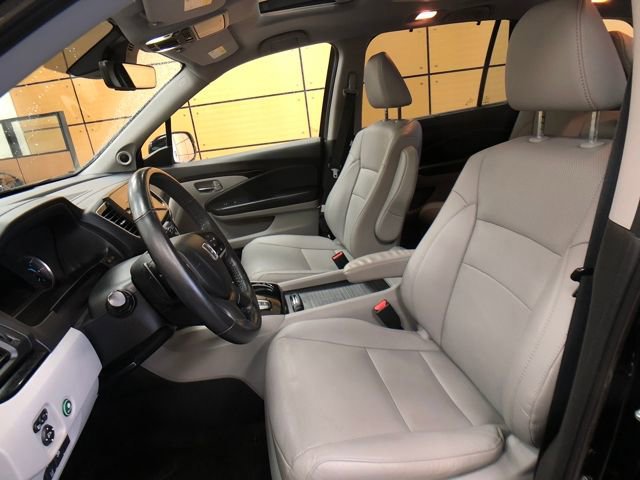 Used 2019 Honda Pilot Elite image 10