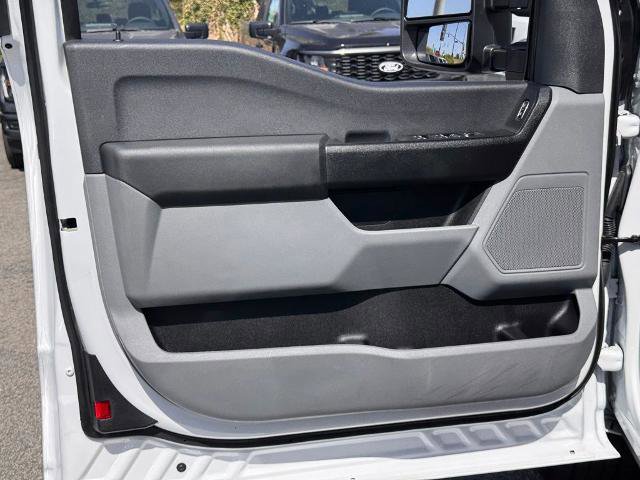 Certified 2024 Ford F350 XL w/ XL Chrome Package RWD image 15