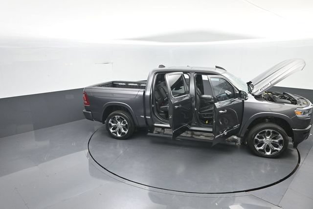 Used 2022 RAM 1500 Limited w/ Body Color Bumper Group AWD/4WD image 43