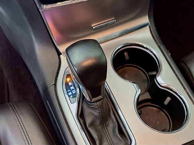 Used 2019 Jeep Grand Cherokee Limited w/ Trailer Tow Group IV image 20