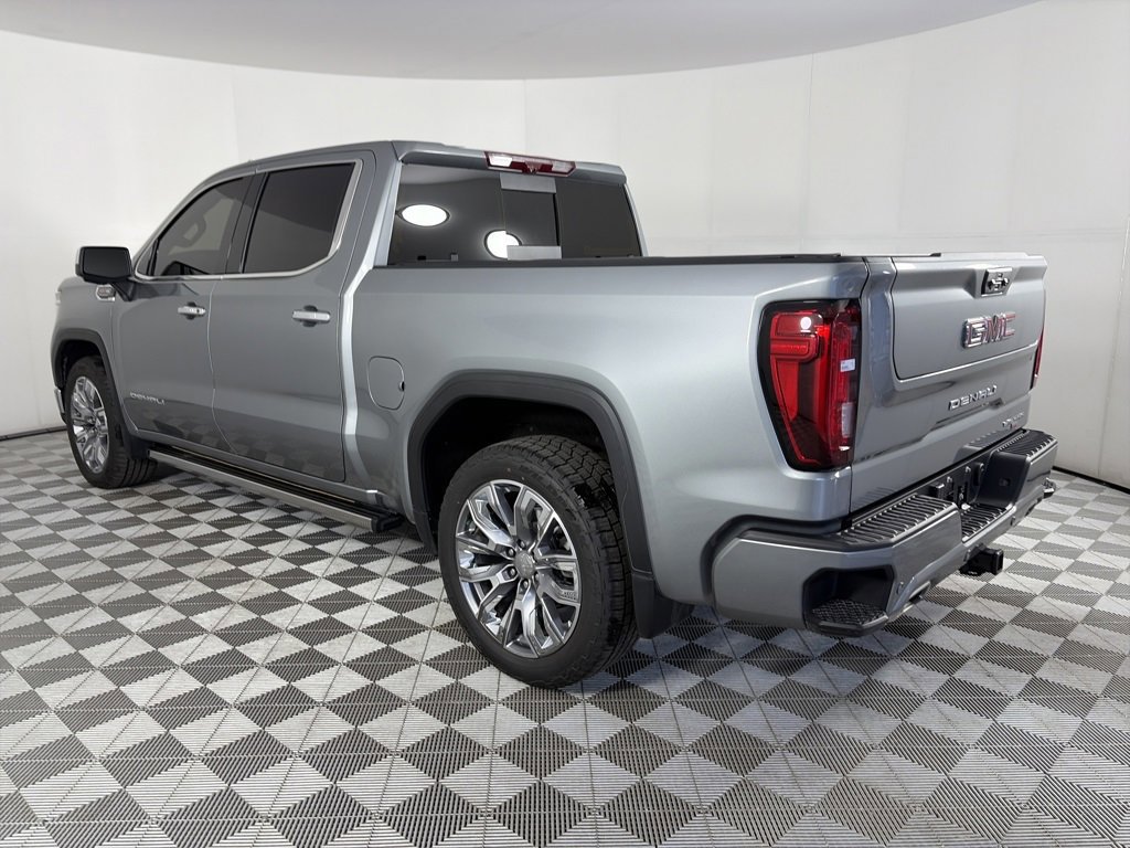 Used 2024 GMC Sierra 1500 Denali image 3