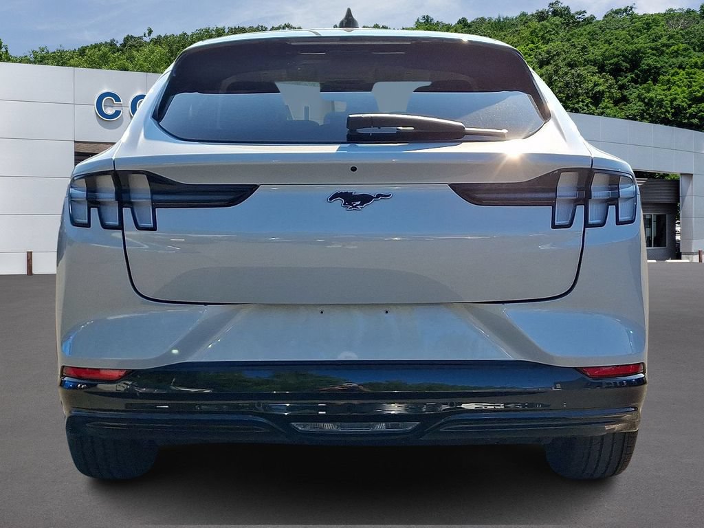 Certified 2023 Ford Mustang Mach-E Premium AWD/4WD image 5