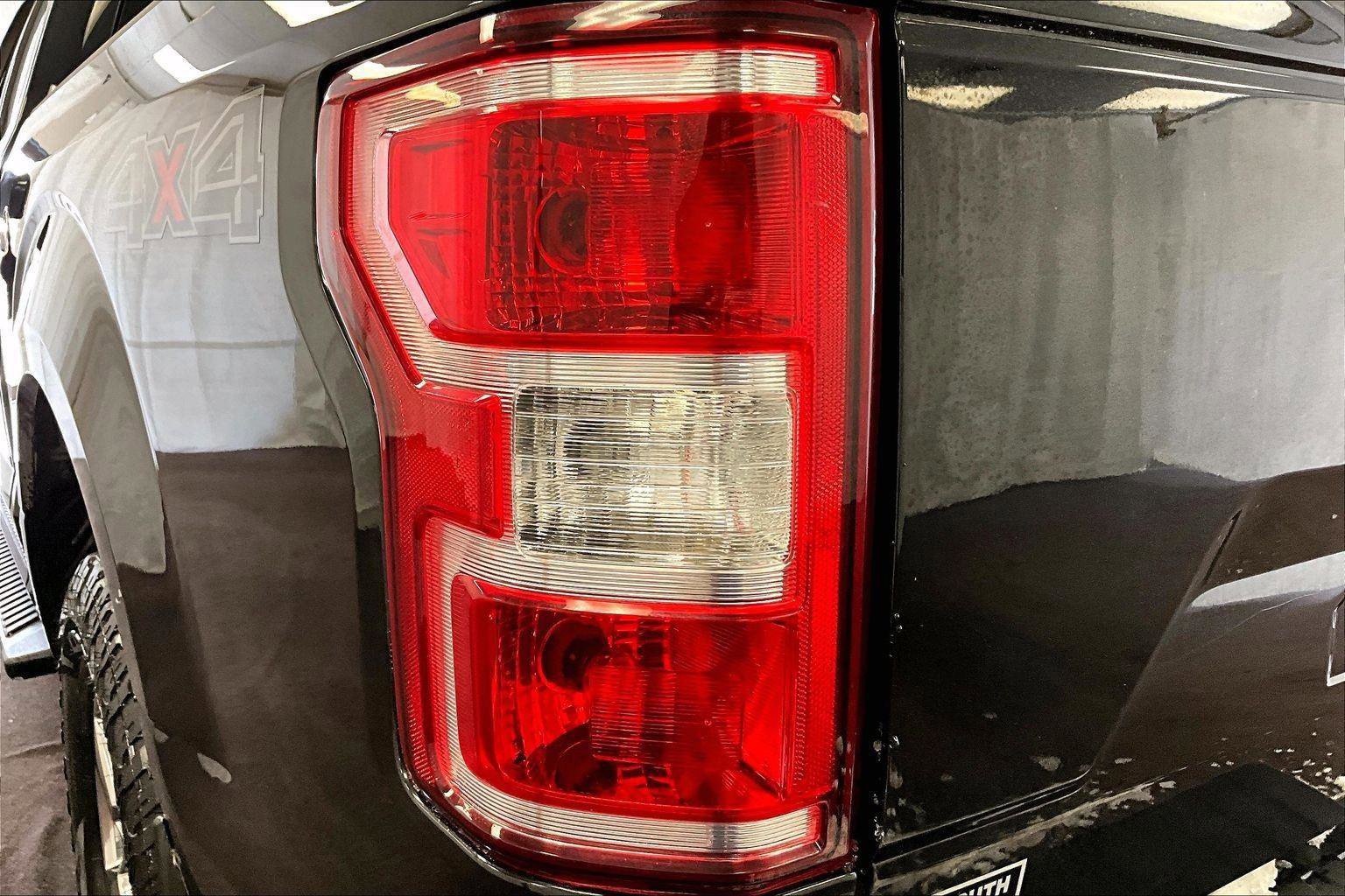 Certified 2019 Ford F150 XLT w/ Equipment Group 302A Luxury image 28