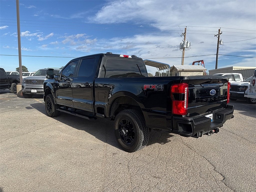 Certified 2025 Ford F250 XL w/ STX Appearance Package image 3