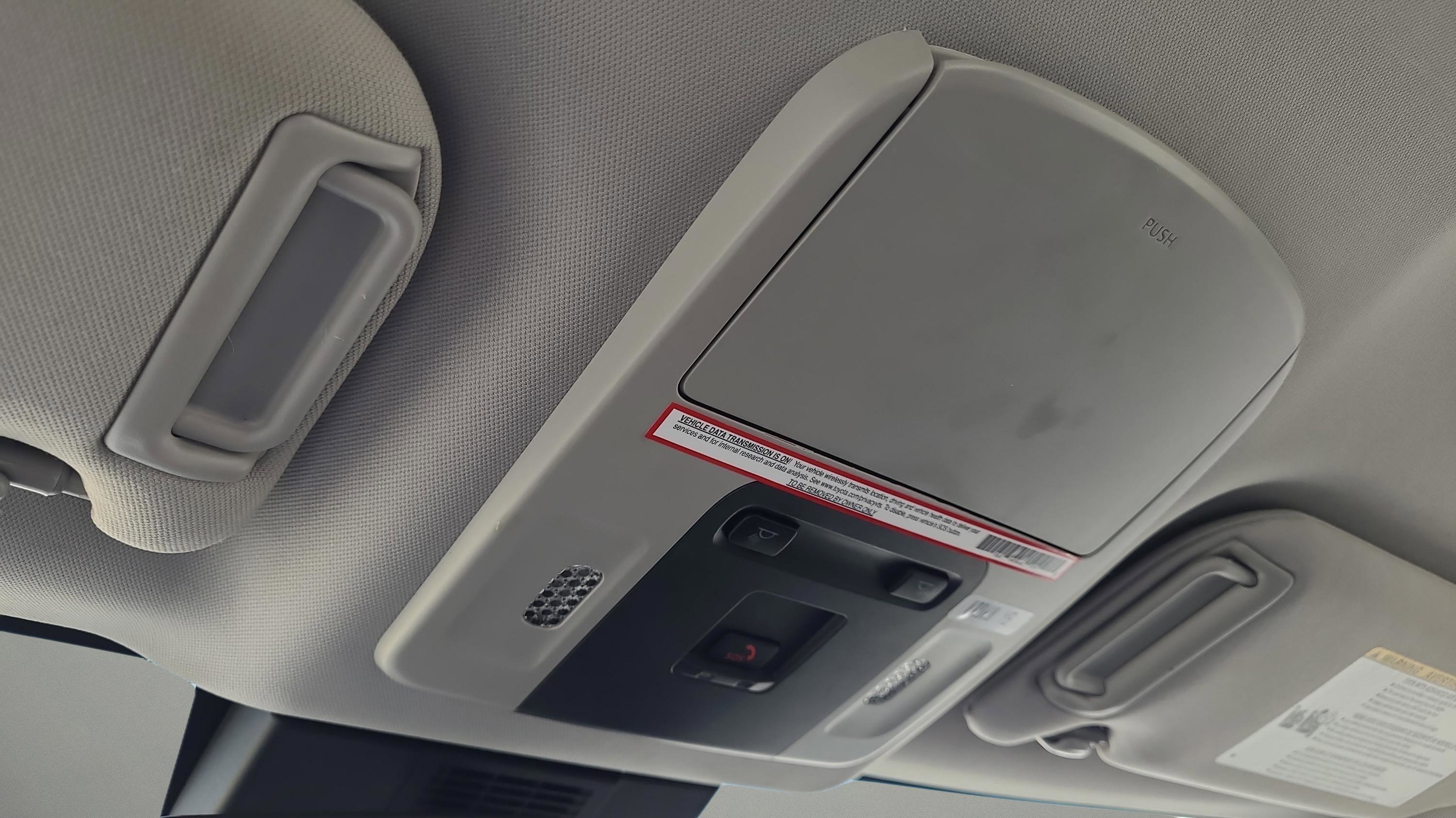 Used 2025 Toyota Camry SE FWD image 27