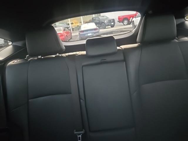 Used 2021 Toyota Venza XLE w/ Softex Package image 30