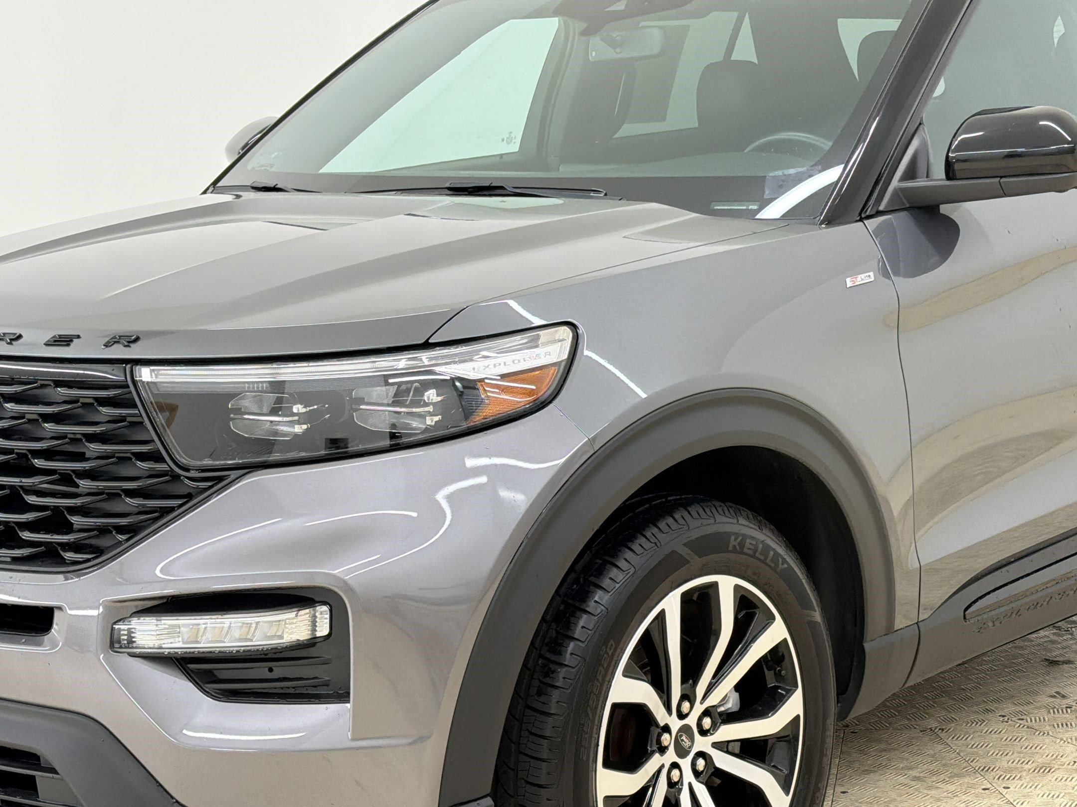 Certified 2023 Ford Explorer ST-Line AWD/4WD image 20
